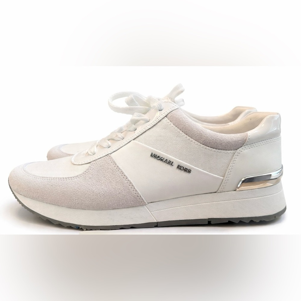 Michael Kors Off-White Leather & Light Gray Suede Runner Sneakers
